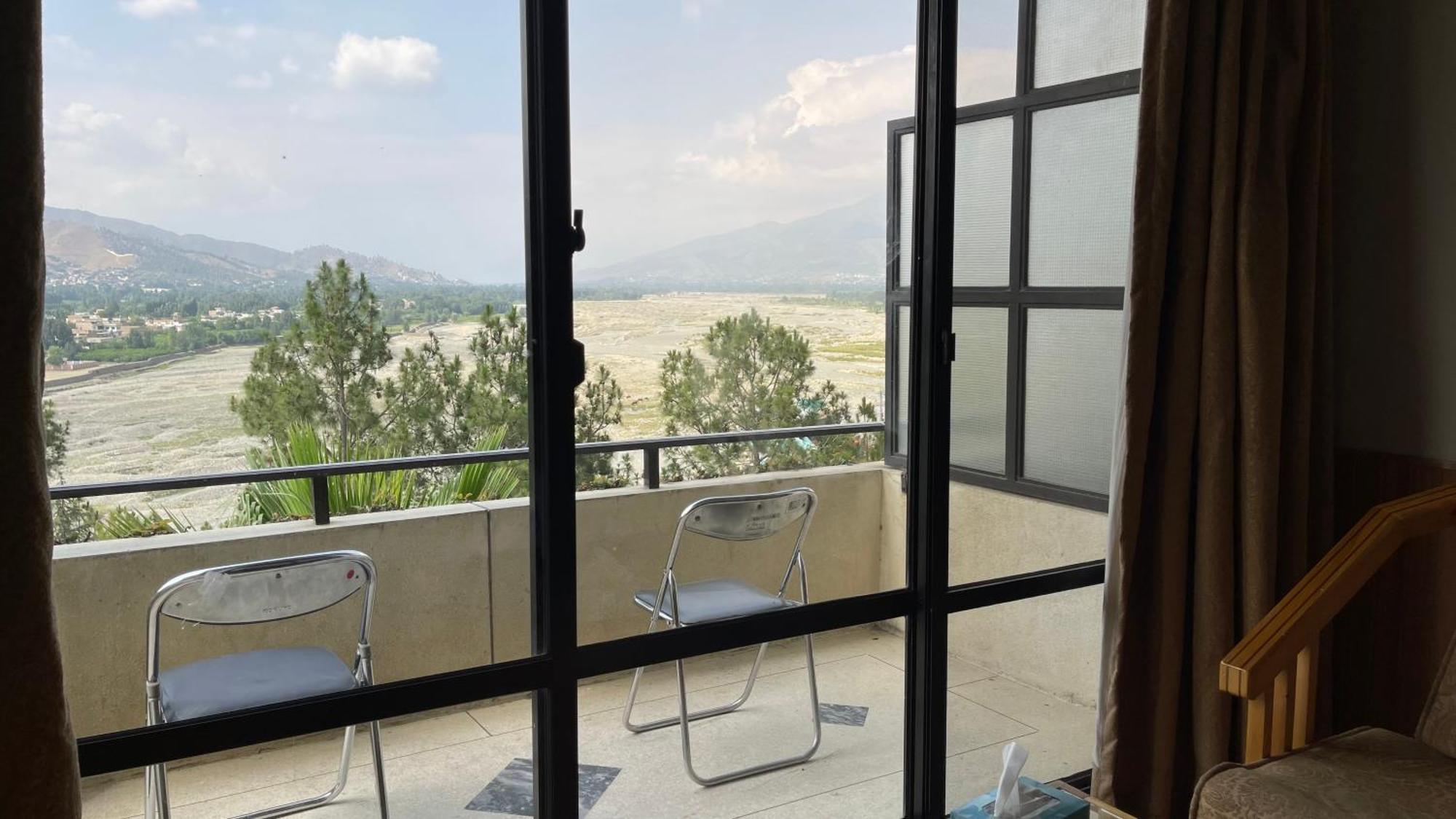 Rock City Resort Saidu Sharif ภายนอก รูปภาพ