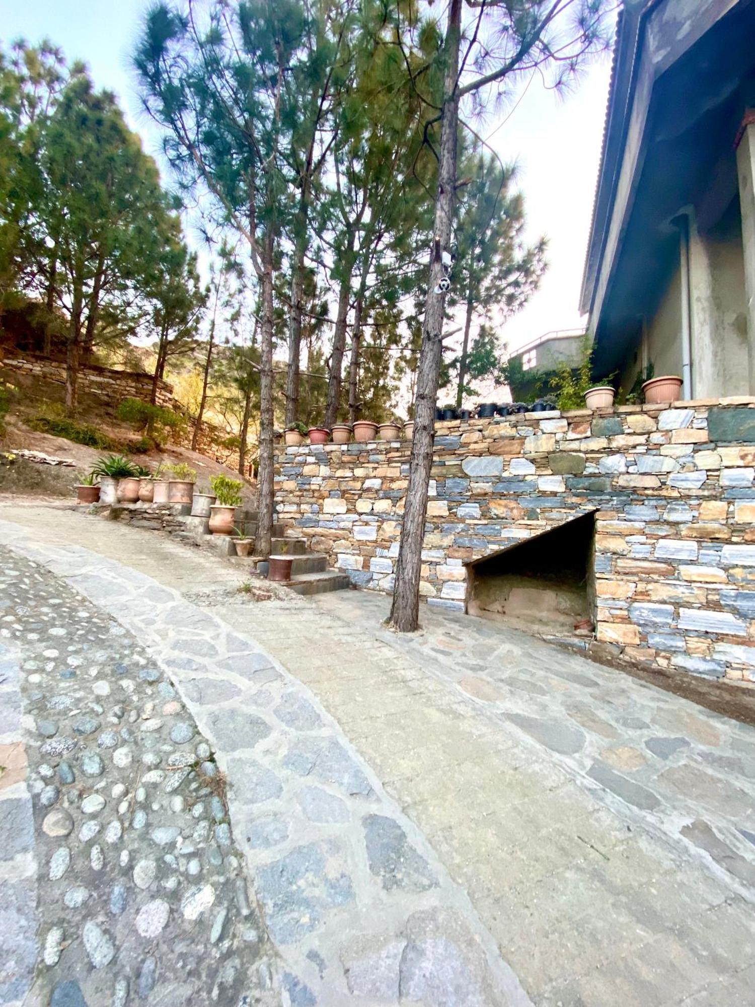 Rock City Resort Saidu Sharif ภายนอก รูปภาพ